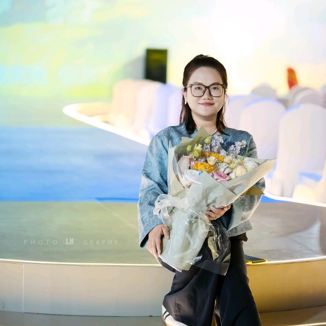 李茁老师