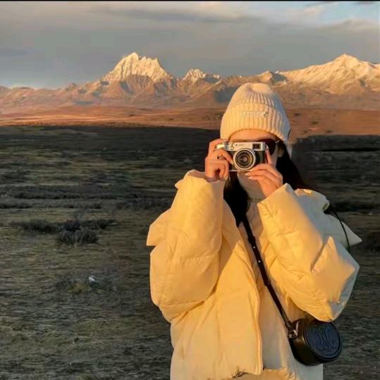 二峰霖乐百货严选店