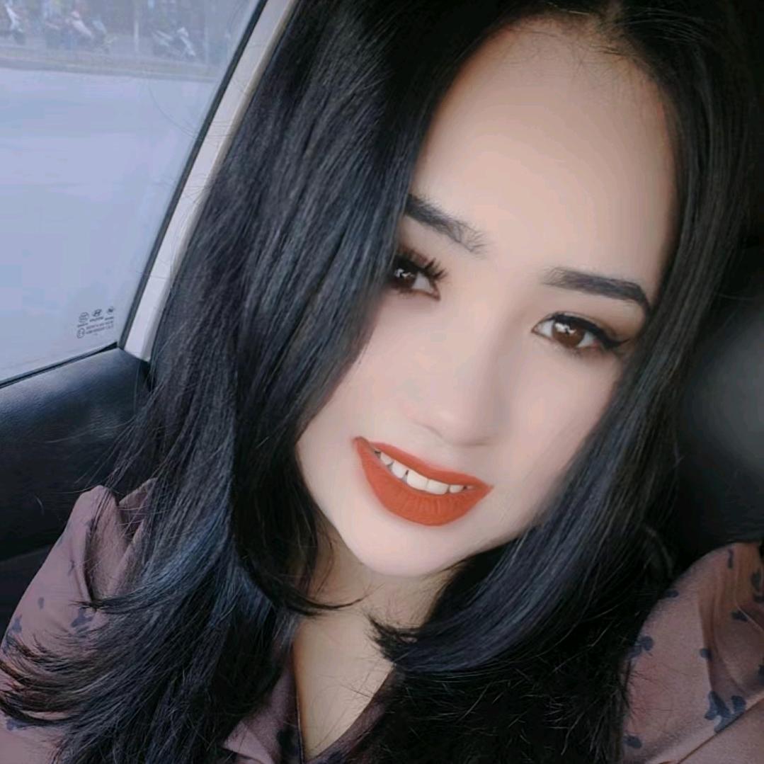 皮肤专家古兰旦克孜·督导