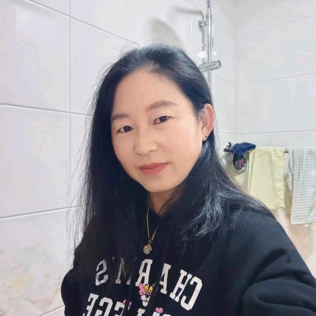 爱笑的姐姐 ⁶⁶¹