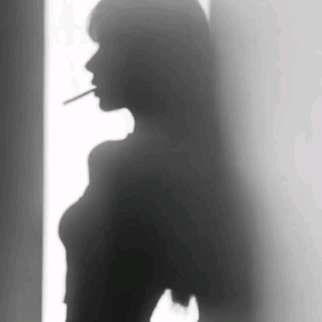 兮兮