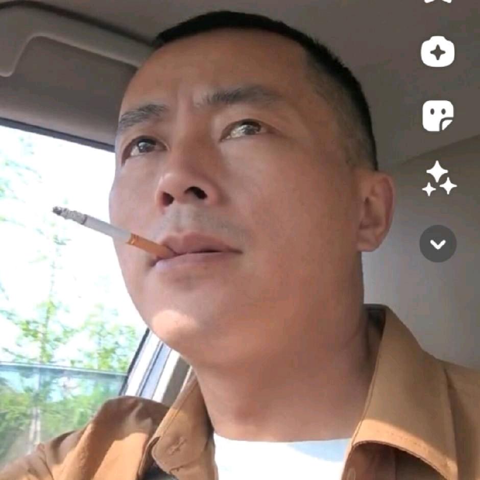 自贡俊达专业彩灯团队