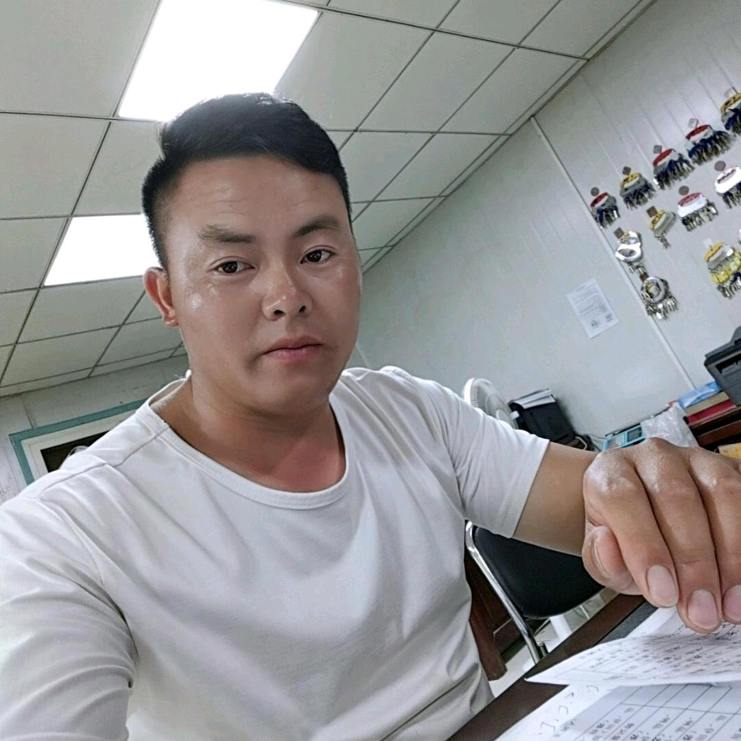 向前奔跑