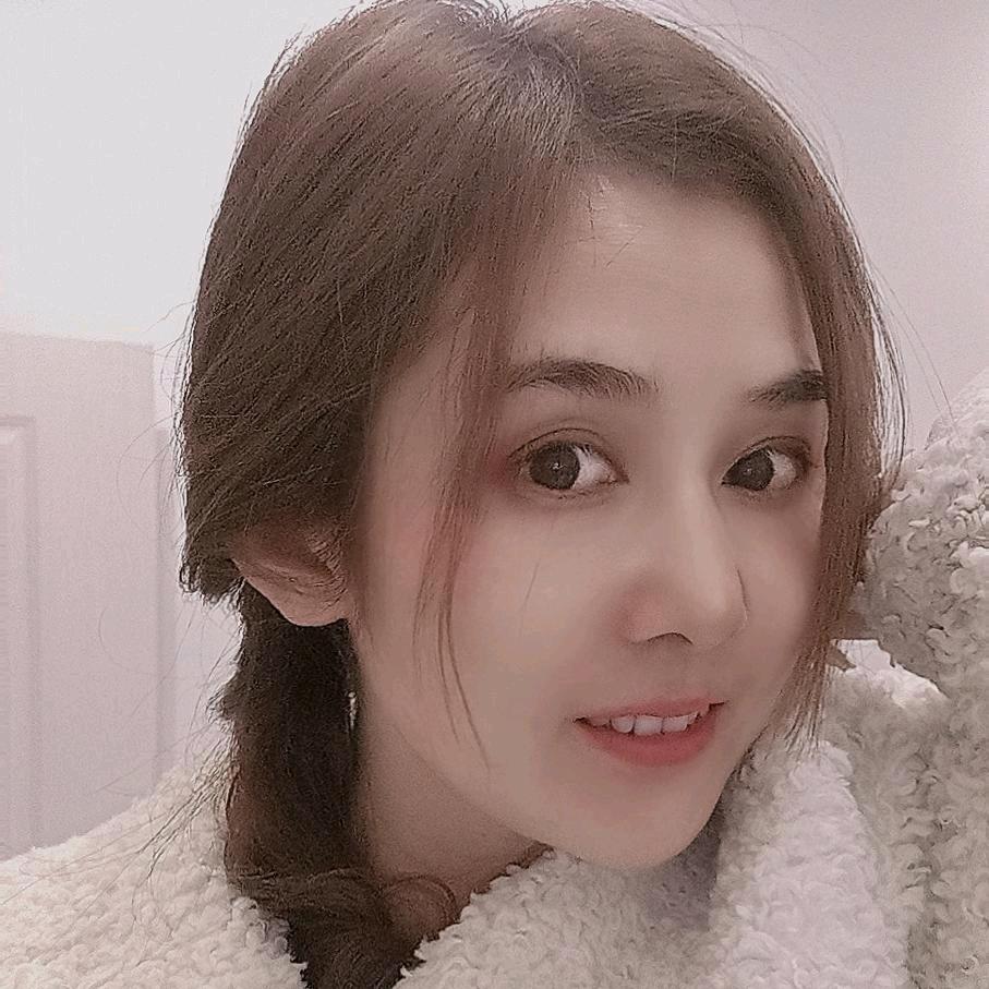 戈兰帝环氧彩砂，聚脲，聚氨酯材料厂家！李