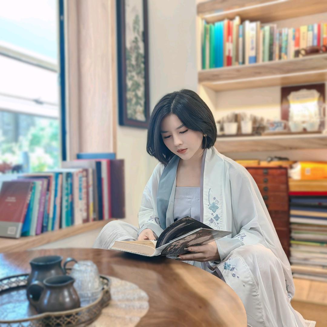 山城婉沁