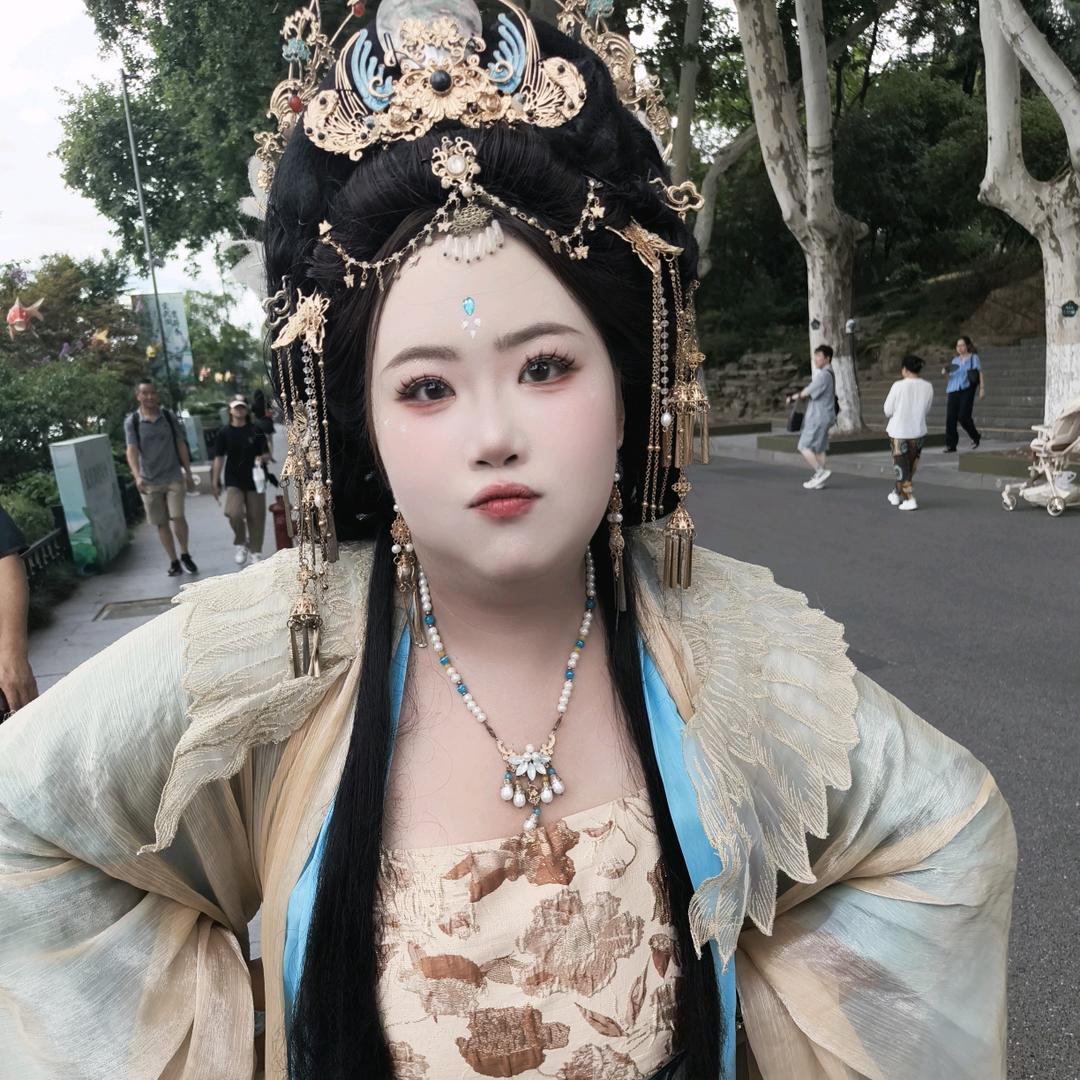 步宛瑶ᝰꫀꪶꪖρડ꧖ꦿ🐋