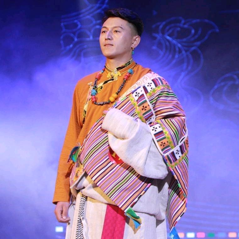 桑杰༒寻迭部