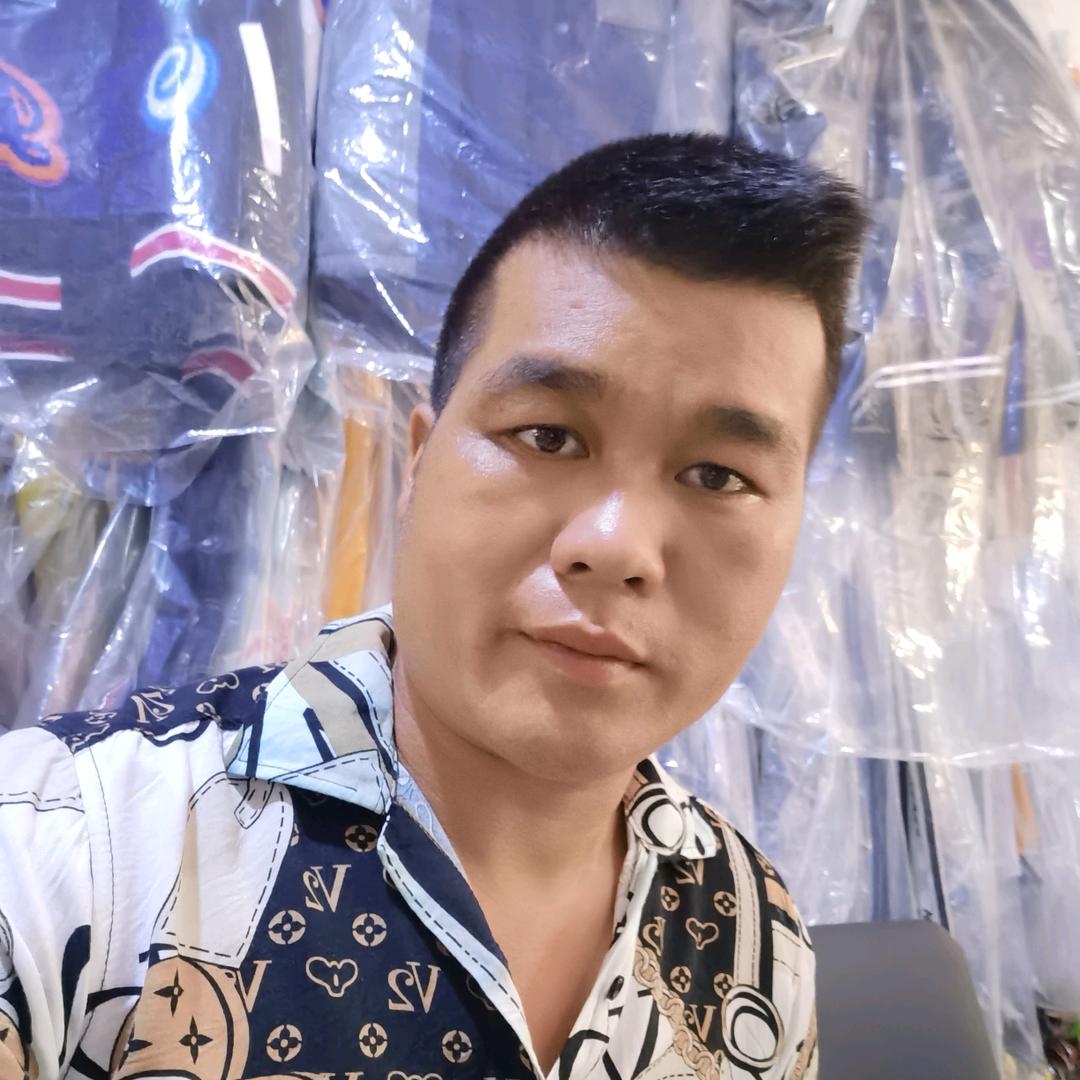 覃氏家族