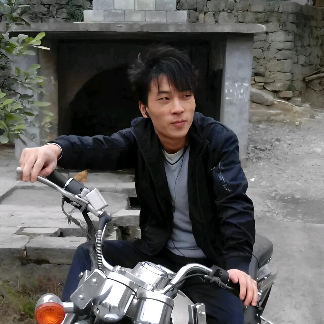 一纸荒年.｡.:*♡