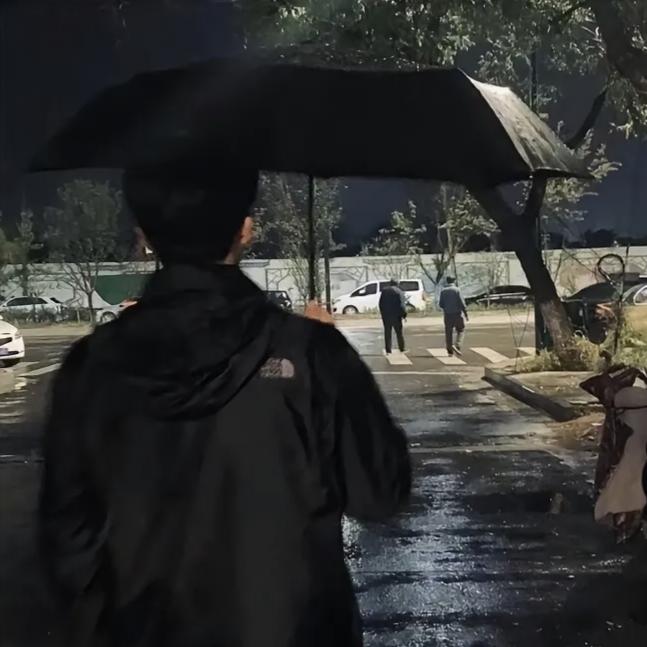 何必还要坚持77
