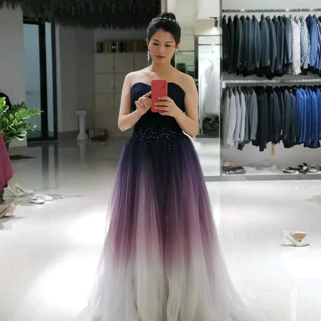玲玲LL