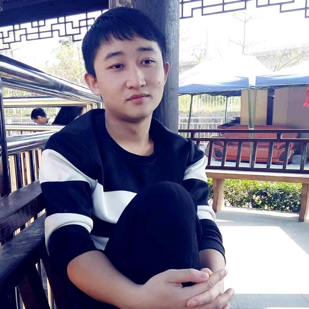 乌市融汇天和-董利君