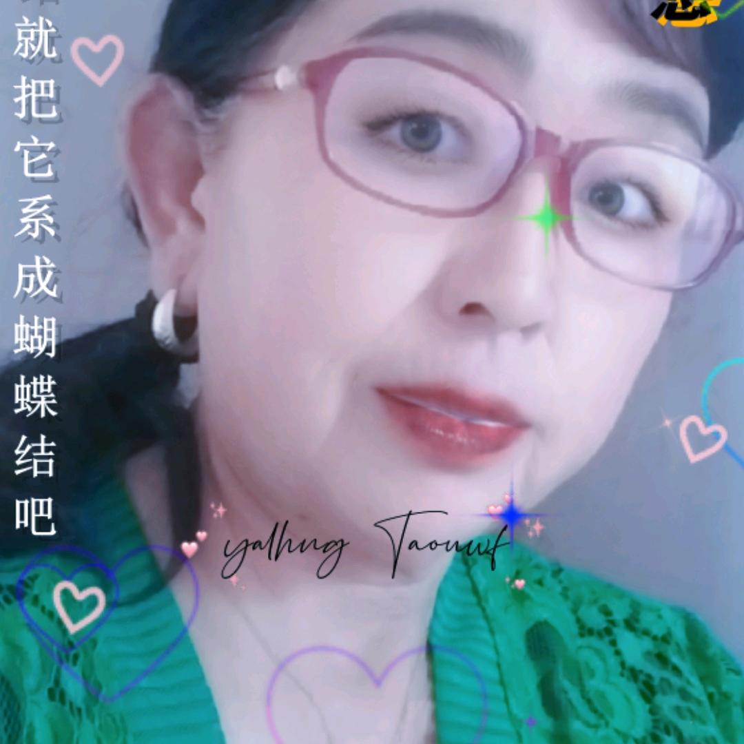 《利姐爱唱歌》为了开心。