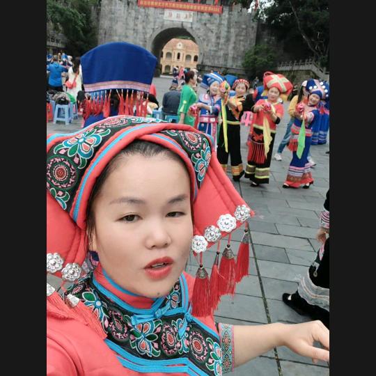 哈妹.华越国际旅行社