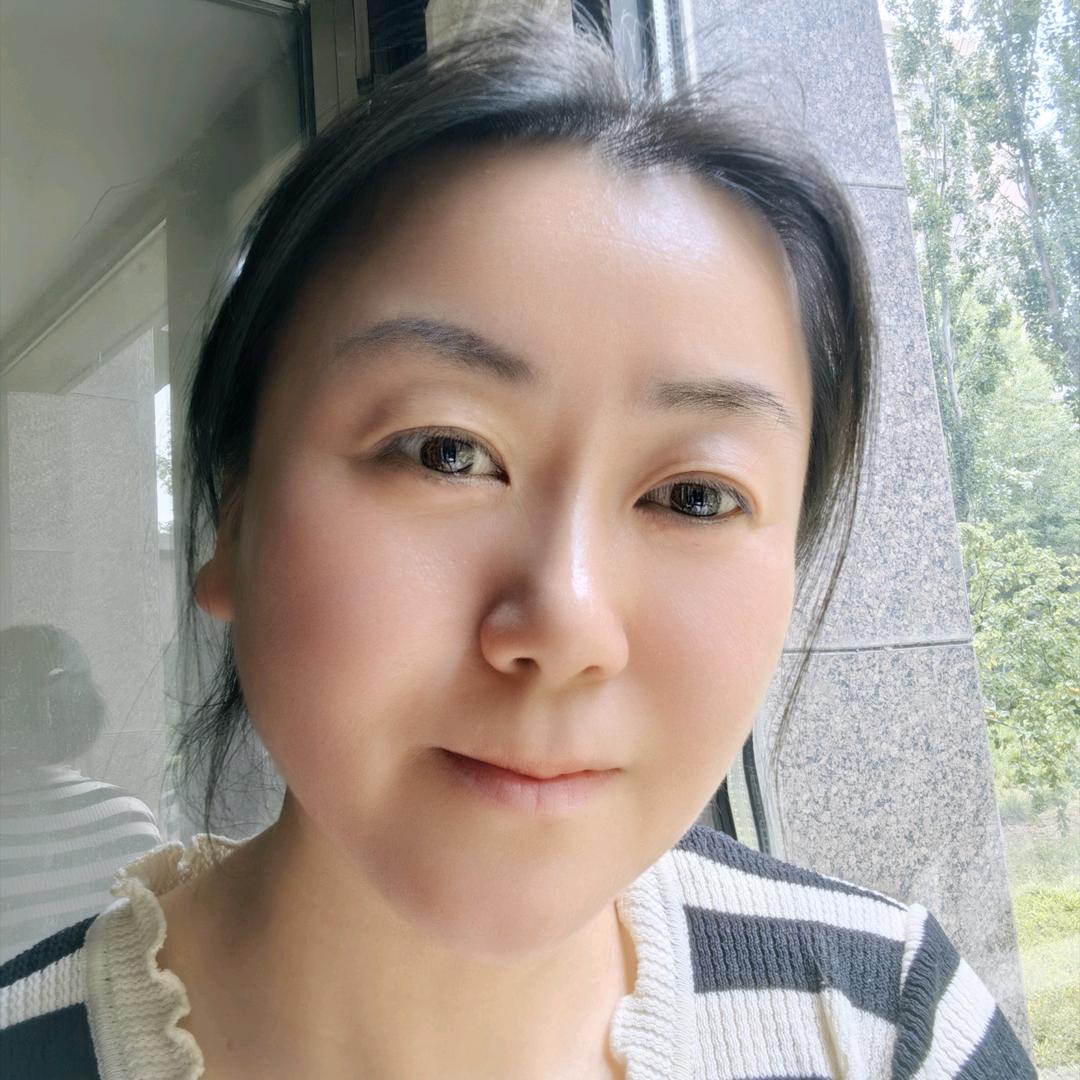 熊猫女王冰淇淋·鲜萃茶