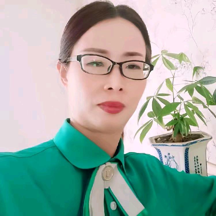 @开州房姐—邹莹