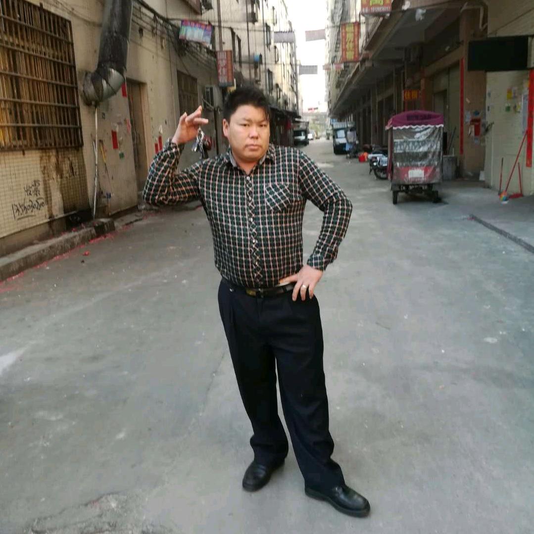 钟忠诚（鍾哥）