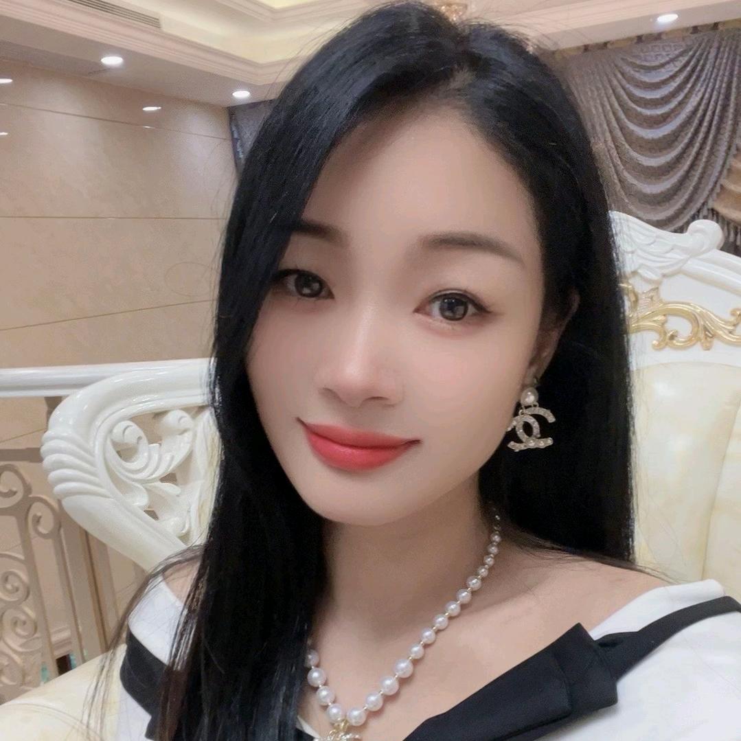伊伊
