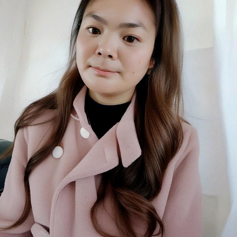 平平凡凡贾诗杰妈妈