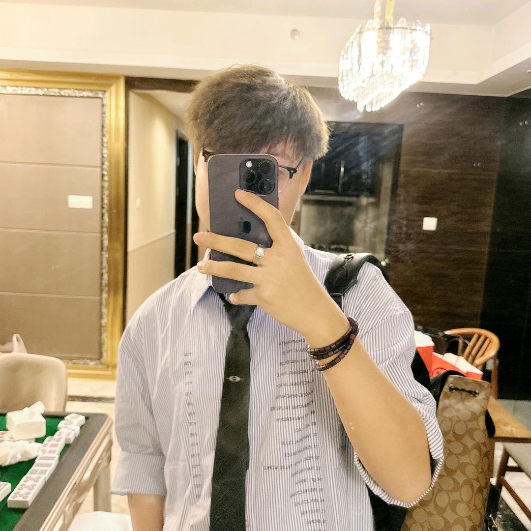 努力中的小王（黑化版）