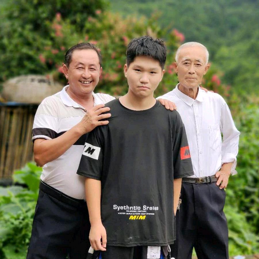 平安是福（好物在橱窗）