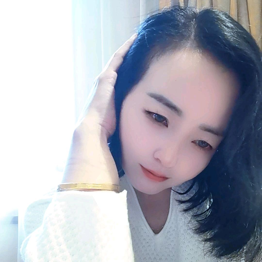 小二姐，张博妈妈