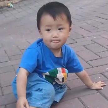 青山依旧