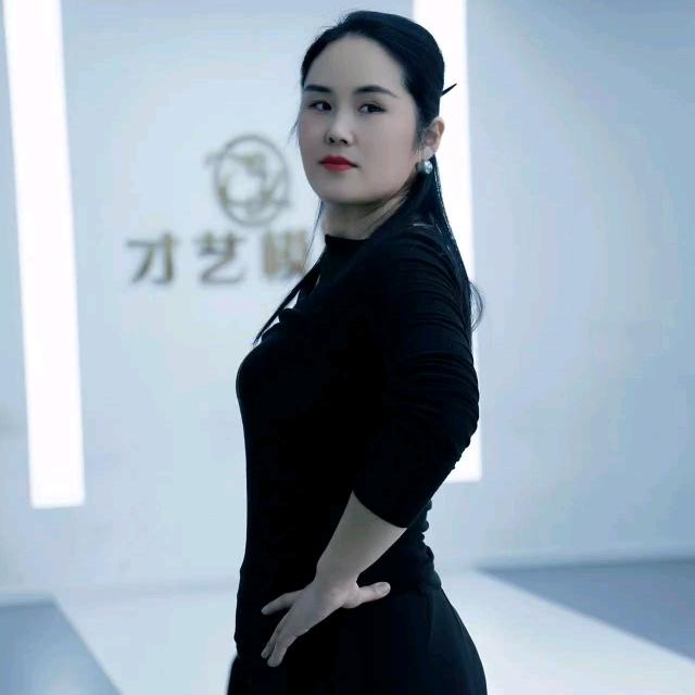 精剪之秀美发店（郸城县东街）