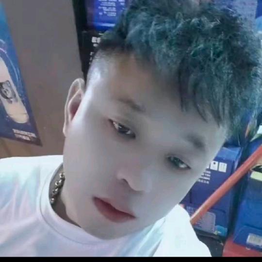 从此一个人小石头