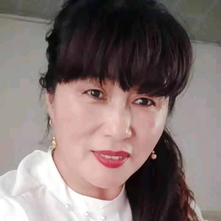 晴儿，雨后见彩虹