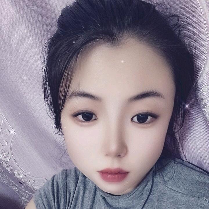 傲娇小姐姐