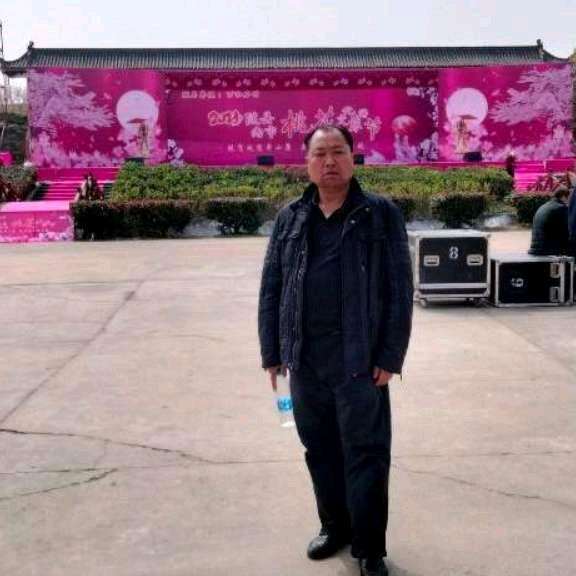 包总,建轻重钢别墅,户外唱歌直播。