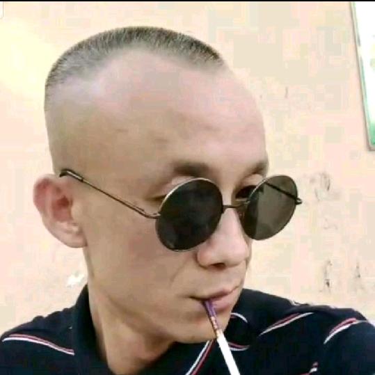 梁栋