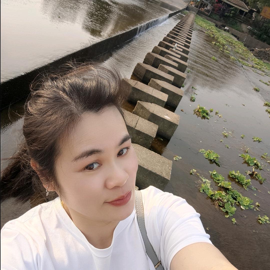 阿莹莹
