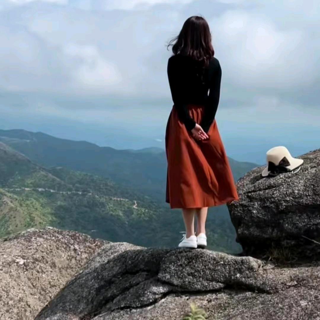 阳光🌹穿透一切