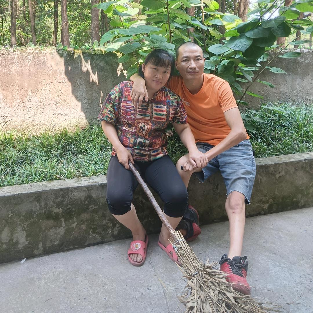 老帅哥夫妇