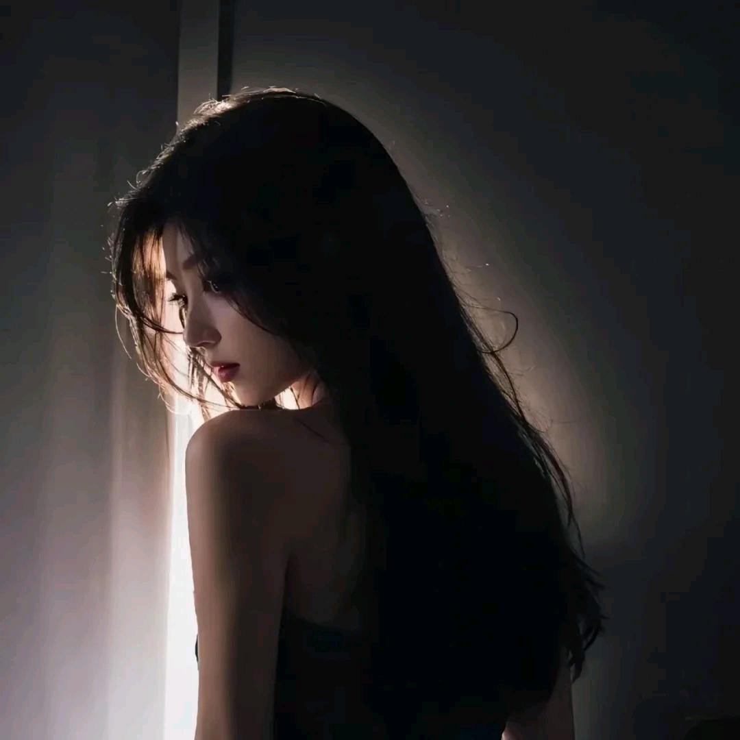 山小月