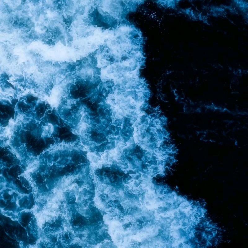 深.𒅌.海