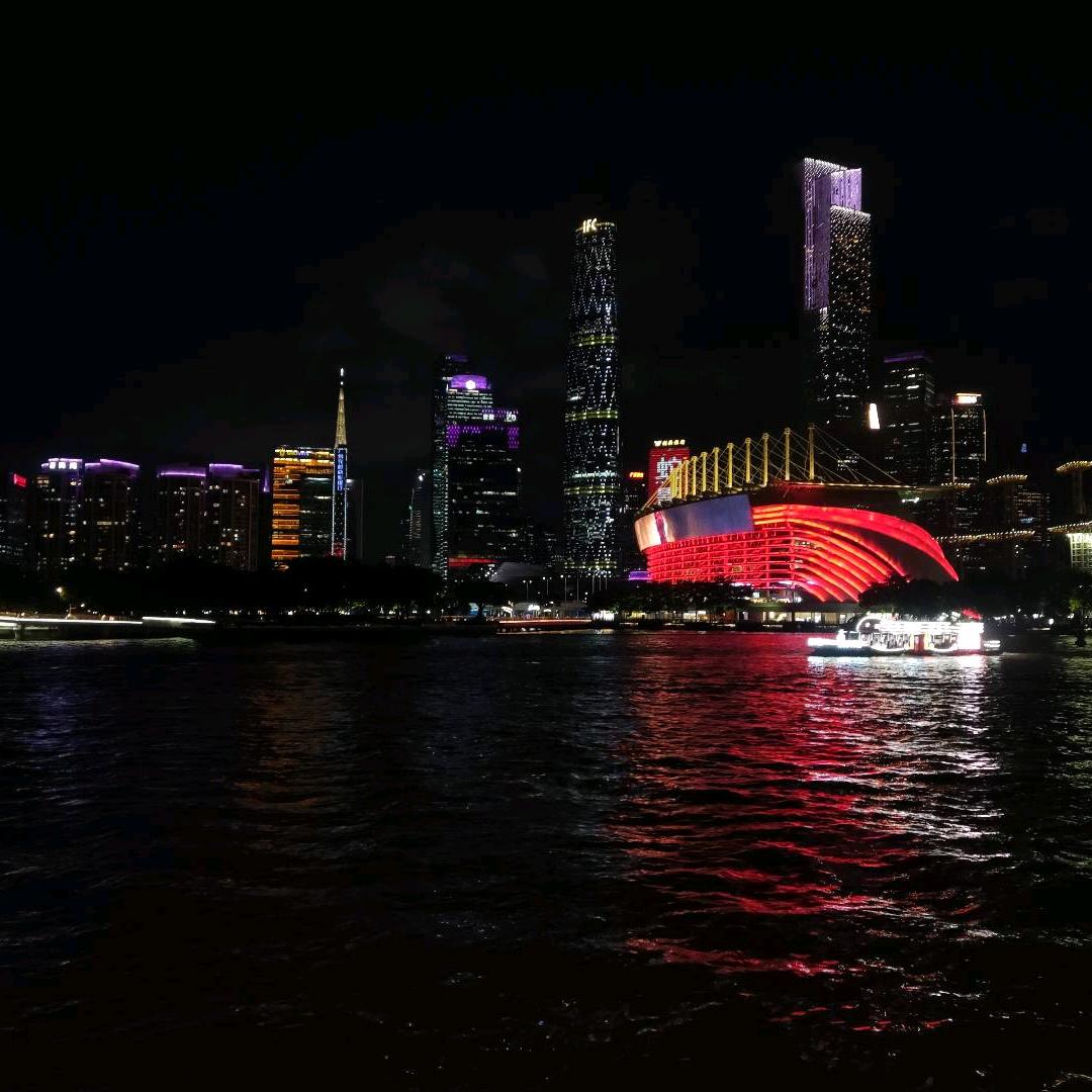 春有百花秋有月