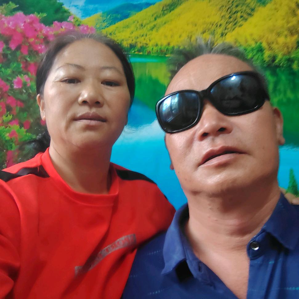 小刘刚新人直播。《励志前行》