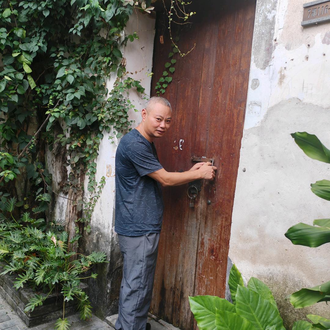 清风徐明月