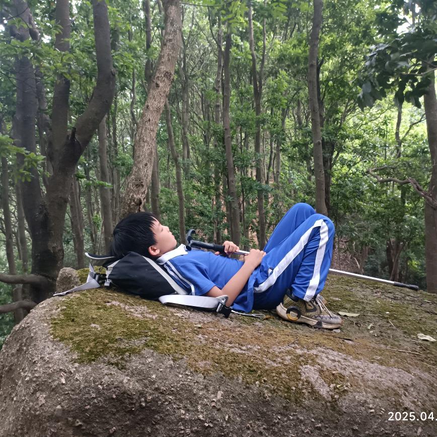 小邓同学