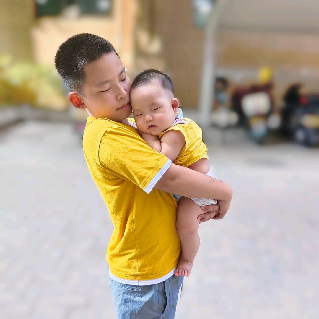 凯馅小龙包