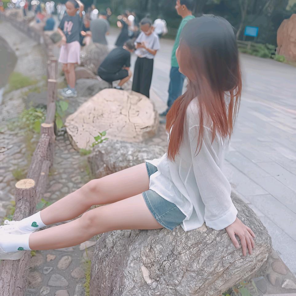 小蒙姐姐