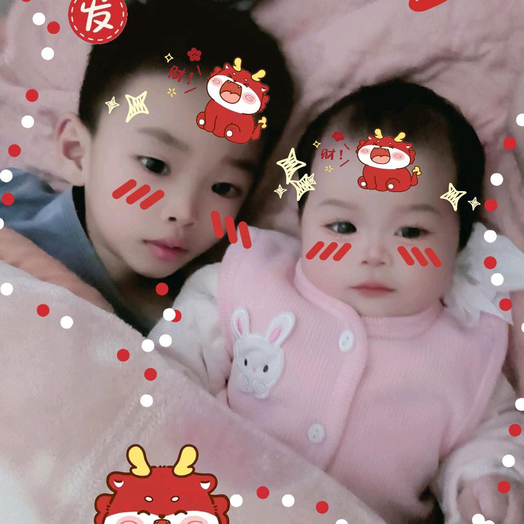小梓铭的妈妈