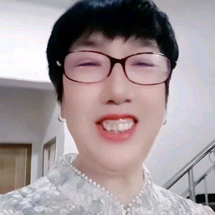 65岁老太婆