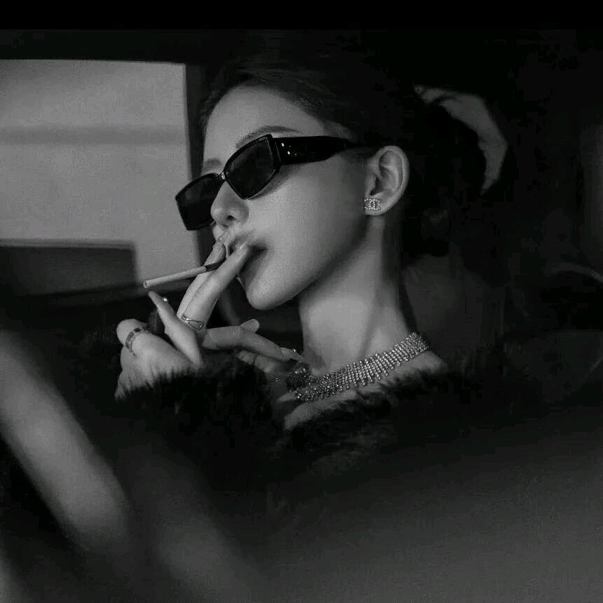 🌹🌹এ᭄五月ꦿ⁵²⁰এ🌹🌹