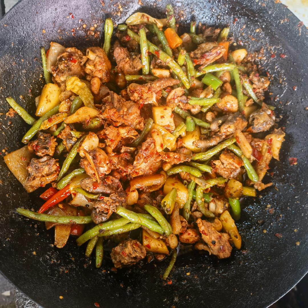 大方息烽阳郎辣子鸡
