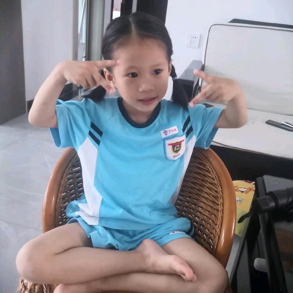 宝怡麻麻吖