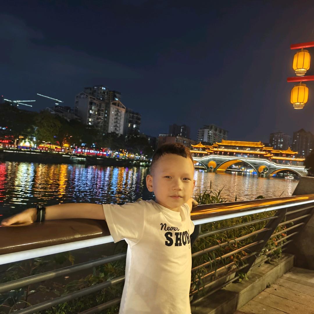 童泰～～小宥宥